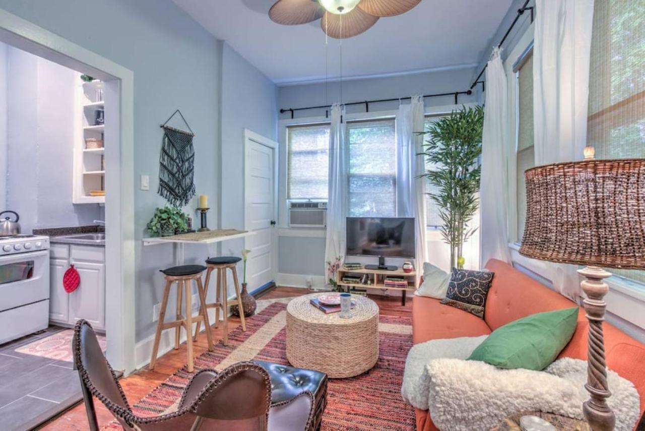 Urban Zen Great Location Apartment